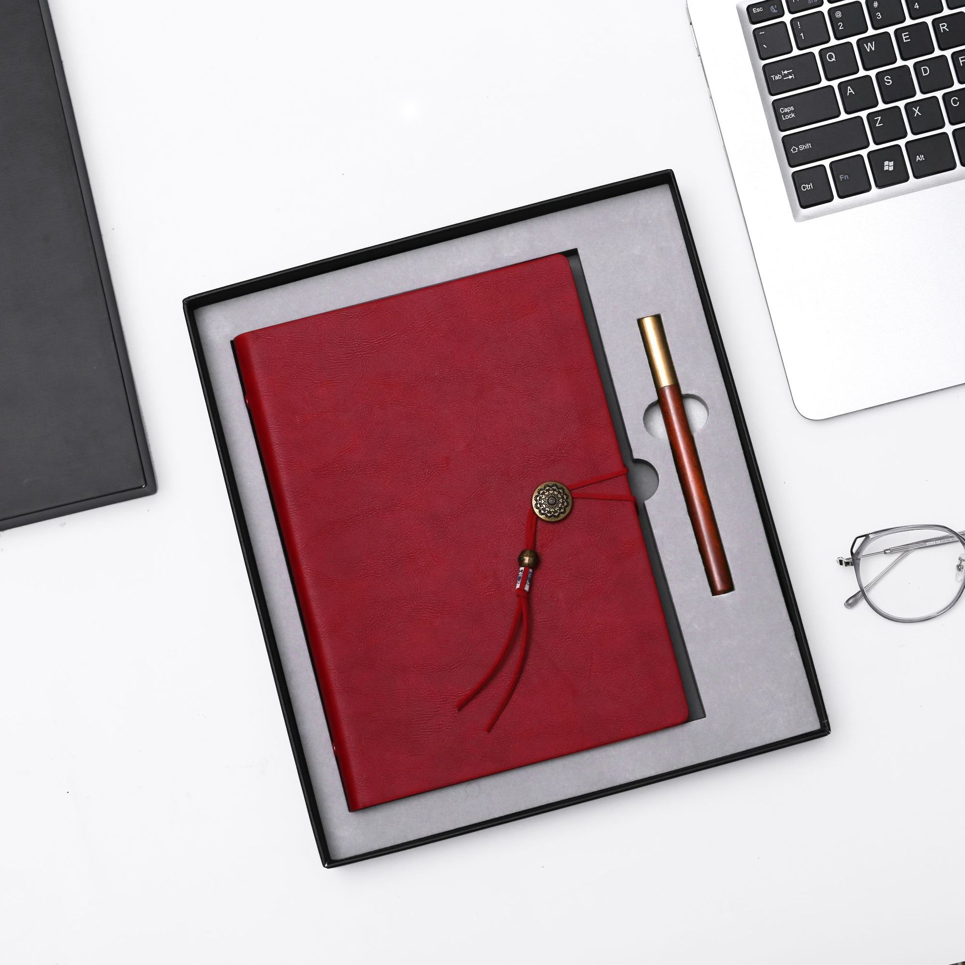 定制笔记本套装礼盒会议记录本日记本复古手账本商务记事本旅行本